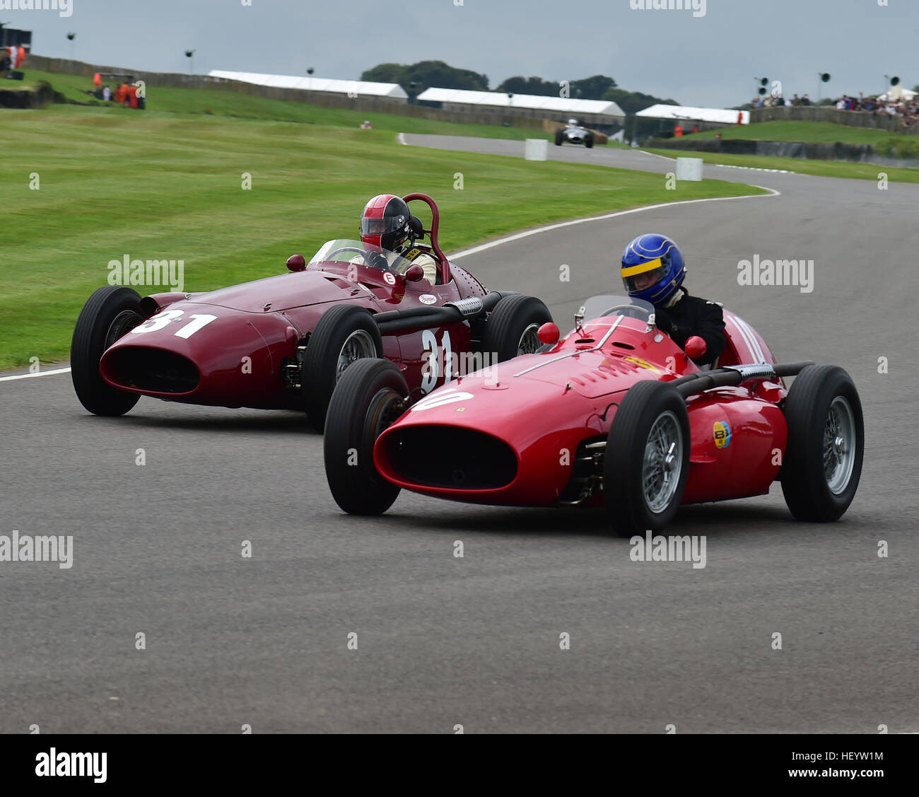 Sam Stretton, Ferrari 555 Super Squalo, Guillermo Fierro, Maserati 250F, Richmond Trophy, Front motorigen Grand-Prix-Wagen, Goodwood Revival 2016, 2016, Stockfoto