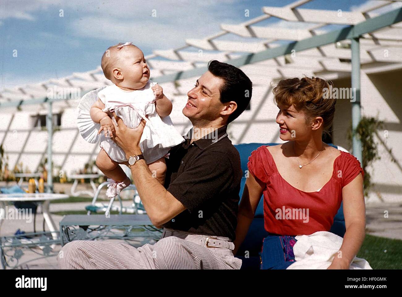 Bild Datei Datei 27 Dezember 2016 Carrie Frances Fisher 21 Oktober 1956 27 Dezember 2016 War Eine Us Amerikanische Schauspielerin Drehbuchautor Autor Produzent Und Sprecher Sie War Bekannt Fur Die Wiedergabe Von