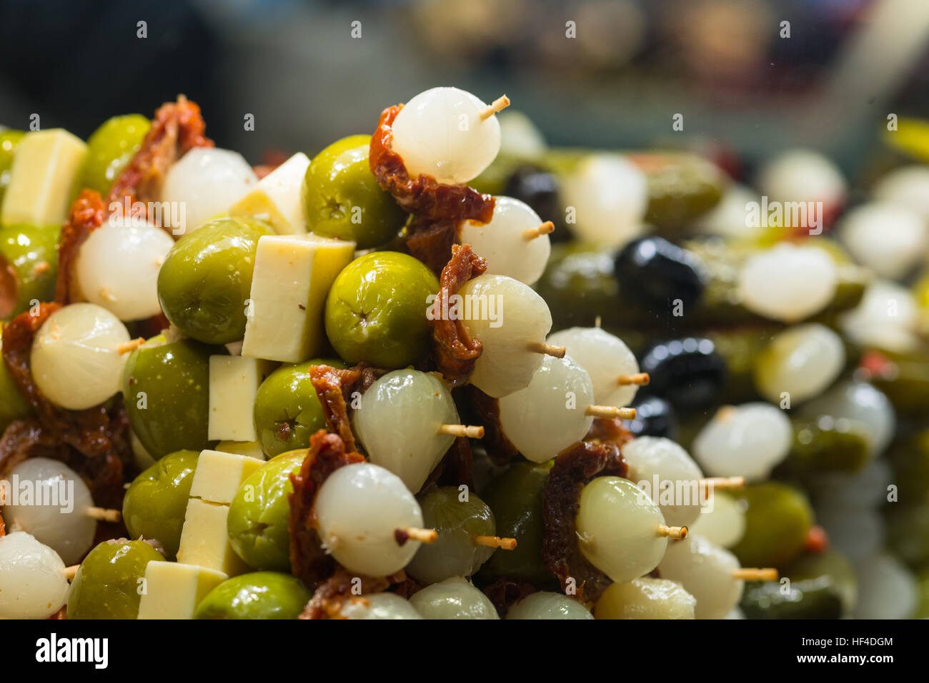 Tapas in Madrid San Miguel Markt zu verkaufen. Spanien. Stockfoto