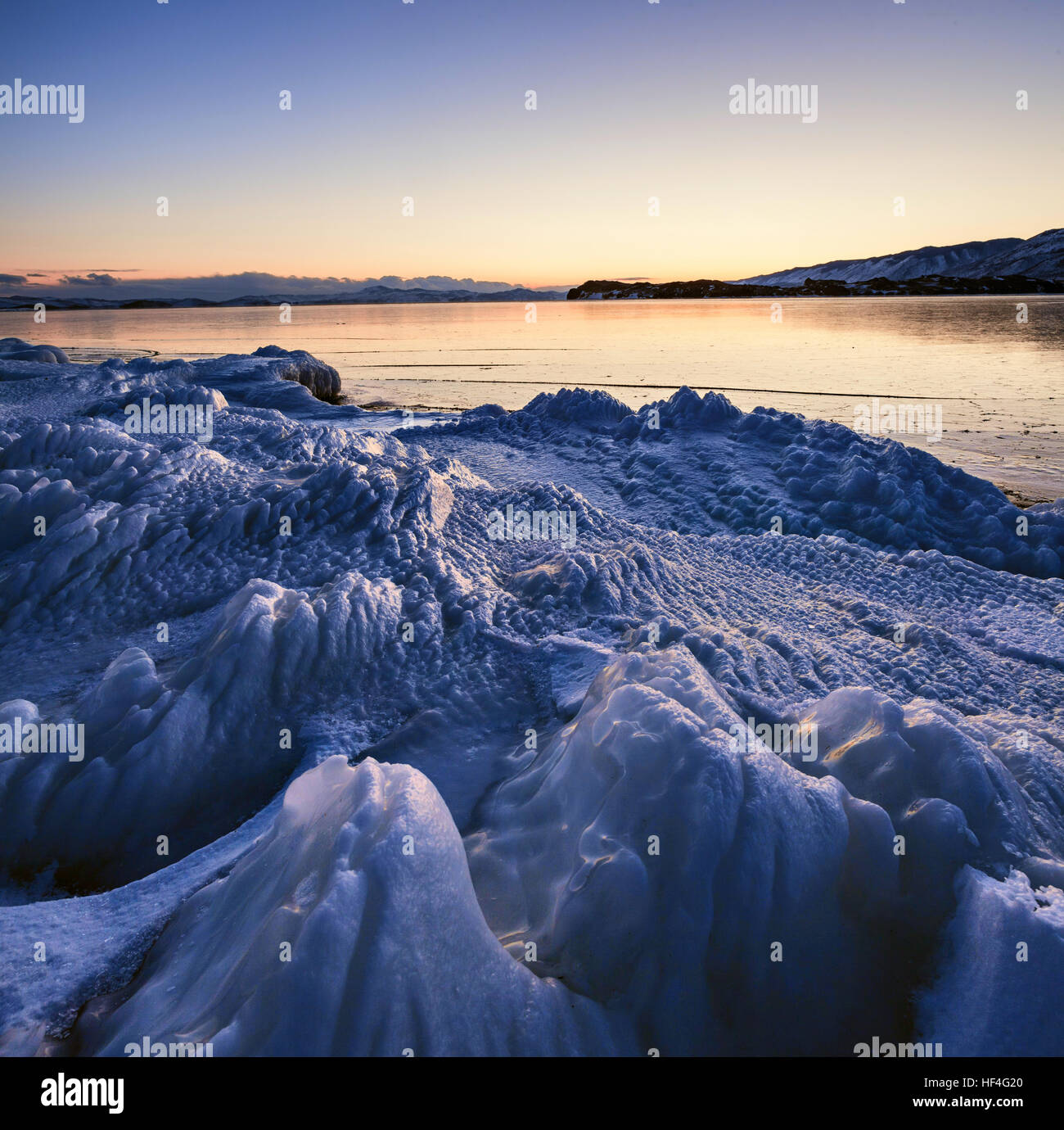 Der Baikalsee im Winter. Stockfoto