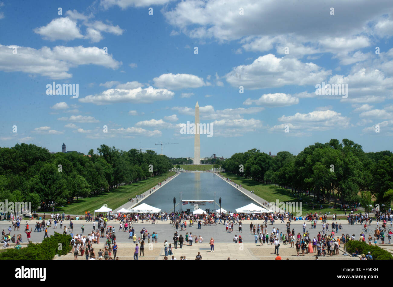 Washington Monument und Reflecting Pool gesehen aus dem Lincoln Memorial in Washington DC. Stockfoto