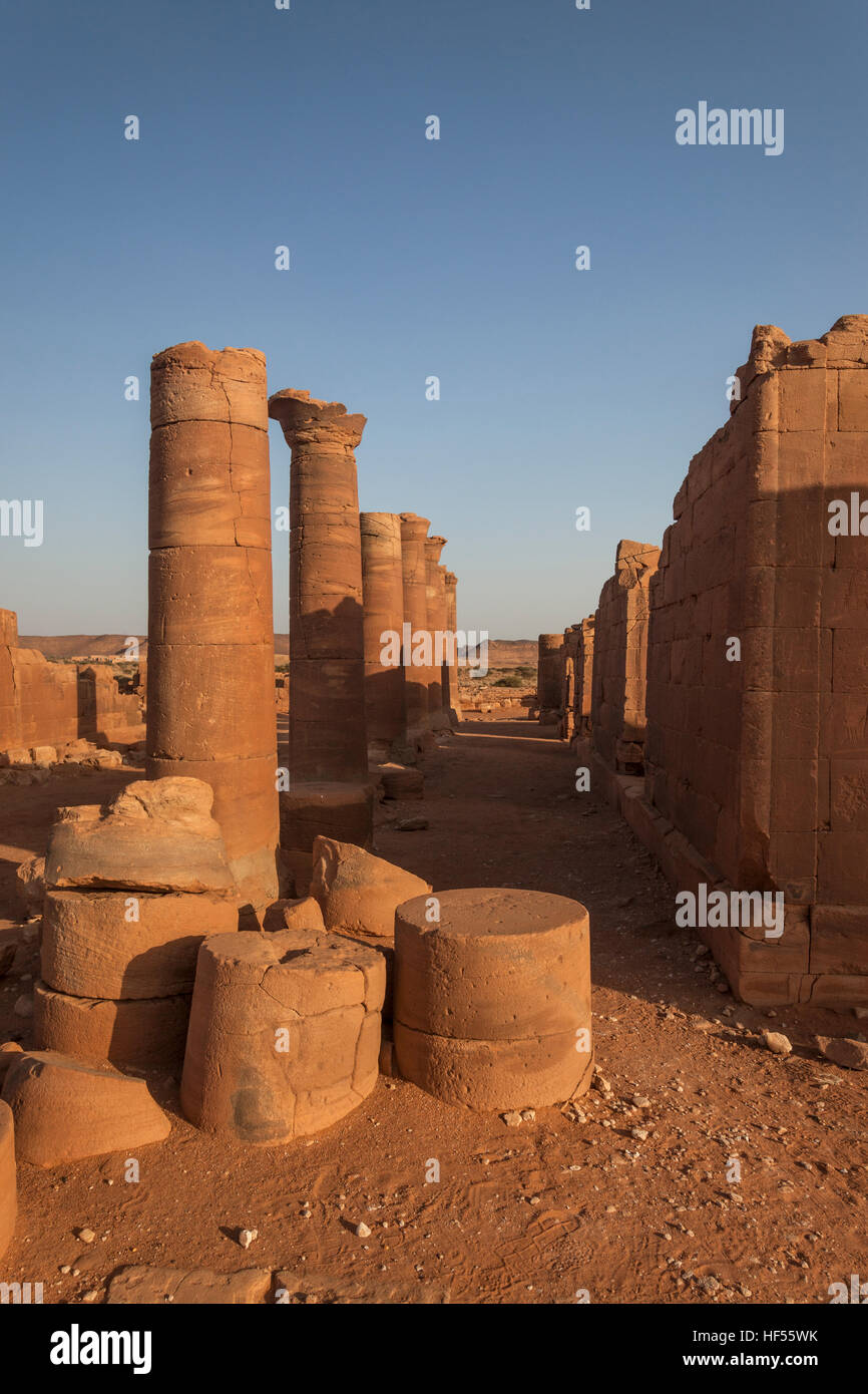 Der große Gehäuse Tempel, Musawwarat Es Sufra, Sudan, Afrika Stockfoto