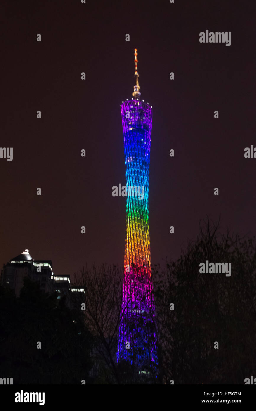 Nachtansicht des Guangzhou Tower, Guangzhou, Guangdong Provinz, China Stockfoto