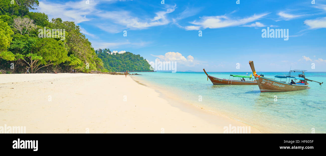 Sandstrand auf Bu Bu Island, Provinz Krabi, Thailand Stockfoto