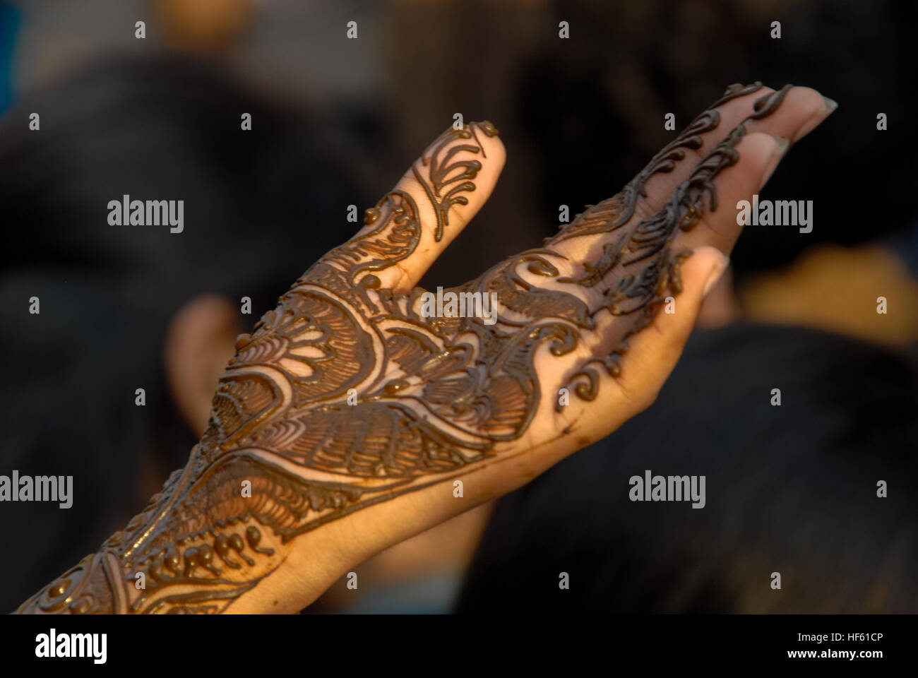 Hände mit Henna in Delhi Indien Stockfoto