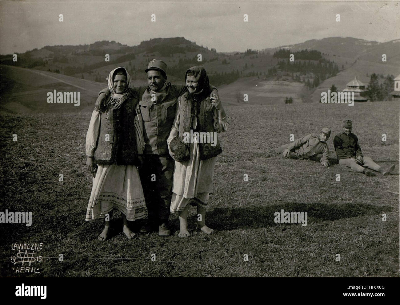 Foto von Bauerntypen in Lawoczne, galizische Karpaten, während des Ersten Weltkriegs, von Corps Hofmann, Teil der Europeana-Sammlungen 1914-1918. Stockfoto