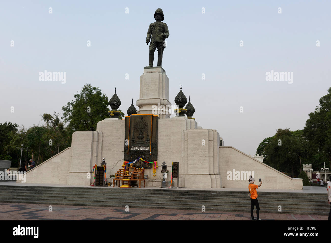 Der König Rami VI Monument über den Lumpini Park, Bangkok, Thailand Stockfoto