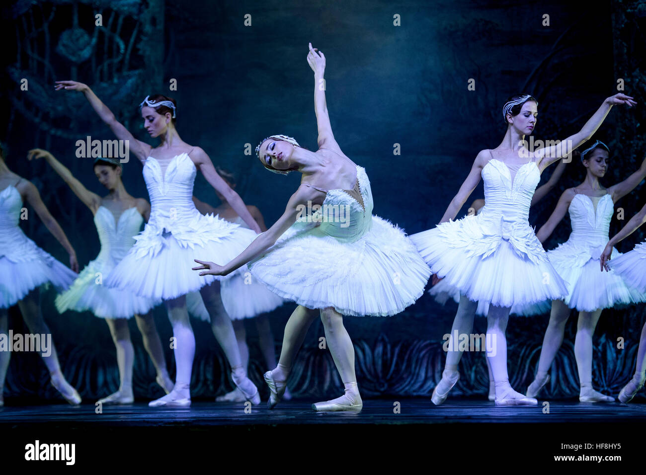 Die kaiserliche russische Ballett durchführen "Schwanensee" im Ligth Ttheater in Madrid  28.12.2016 Stockfoto