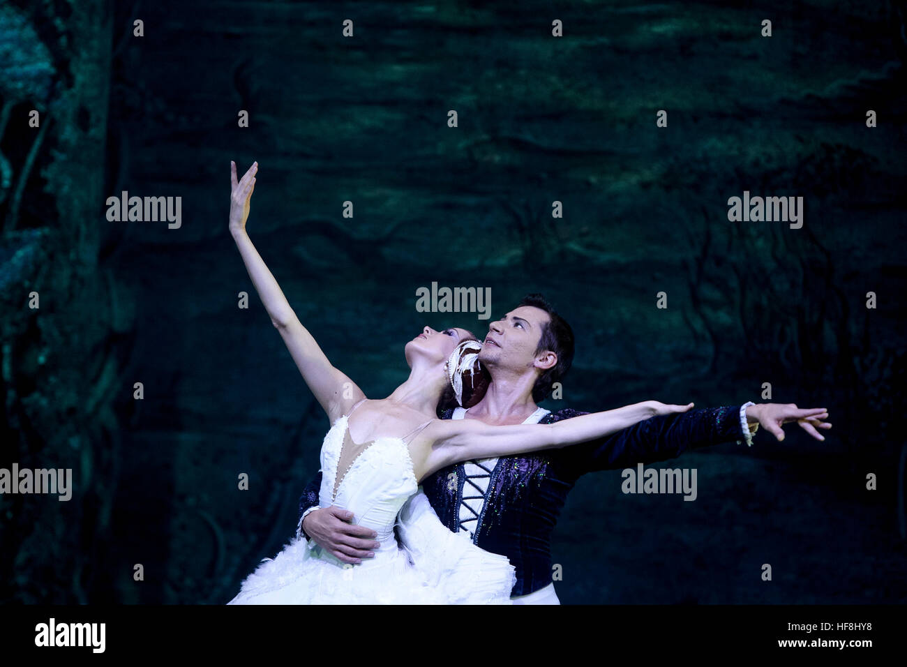 Die kaiserliche russische Ballett durchführen "Schwanensee" im Ligth Ttheater in Madrid  28.12.2016 Stockfoto