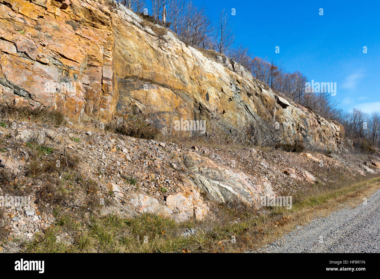 Kanadischer Schild entlang Hwy 7 in Ontario Kanada Stockfoto