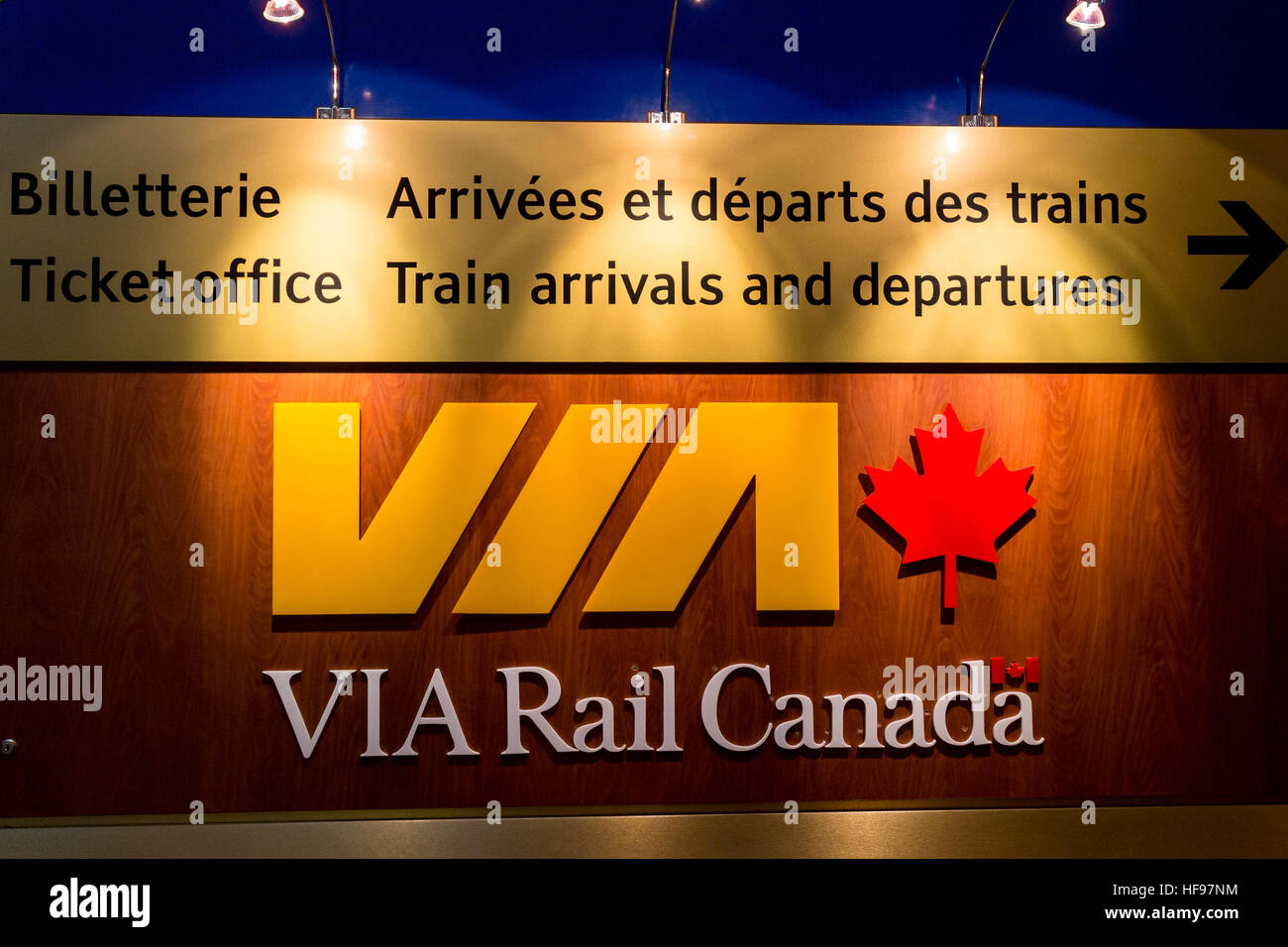 Via Rail Canada Anzeigentafel Stockfoto