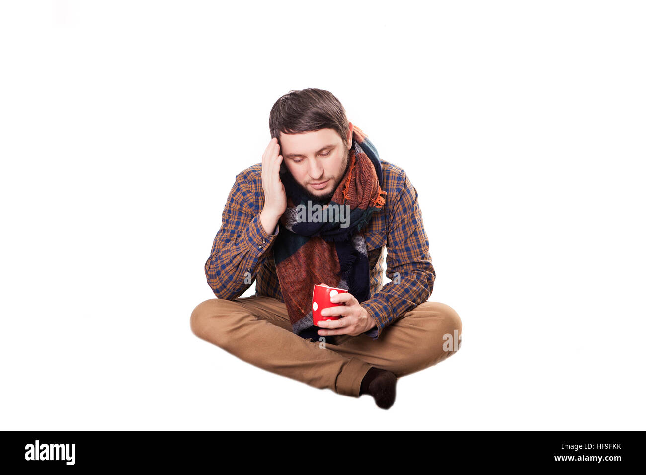 Kalten Mann mit hohem Fieber und Kopfschmerzen wegen Influenza-virus Stockfoto