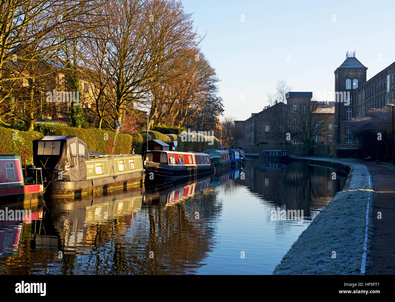 Leeds und Liverpool Canal bei Skipton, North Yorkshire, England UK Stockfoto