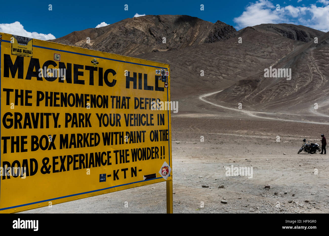 Magnetischer Hügel Schild in Leh, Ladakh, Indien, Asien Stockfoto