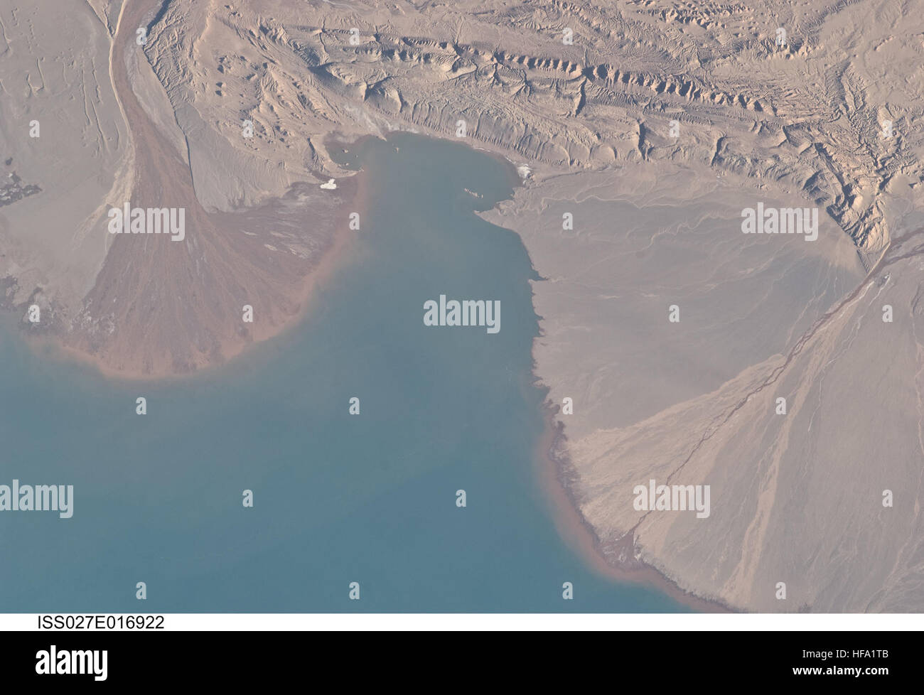 ISS Expedition 27 Astronauten beobachten die Erde von der Internationalen Raumstation aus und machen während der Feierlichkeiten zum Erdtag atemberaubende Ausblicke auf unseren Planeten. Stockfoto