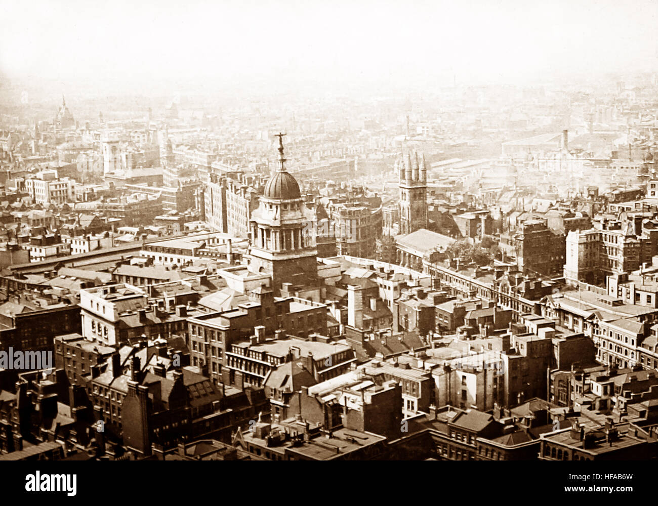 Blick auf London von St. Pauls Kathedrale im Jahre 1921 Stockfoto