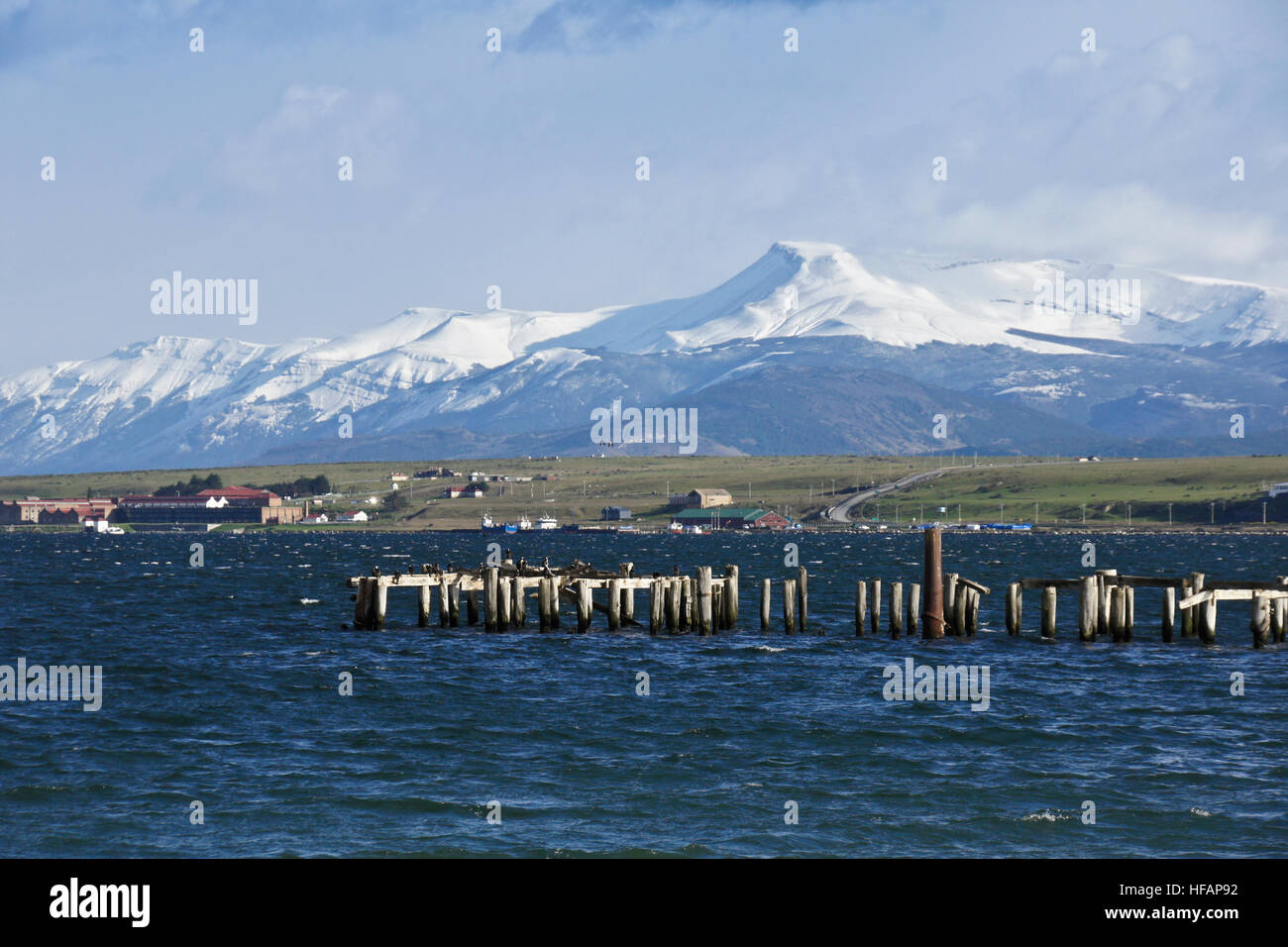 Seno Ultima Esperanza (letzte Hoffnung Sound) und Sierra Arturo Prat, Puerto Natales, Patagonien, Chile Stockfoto