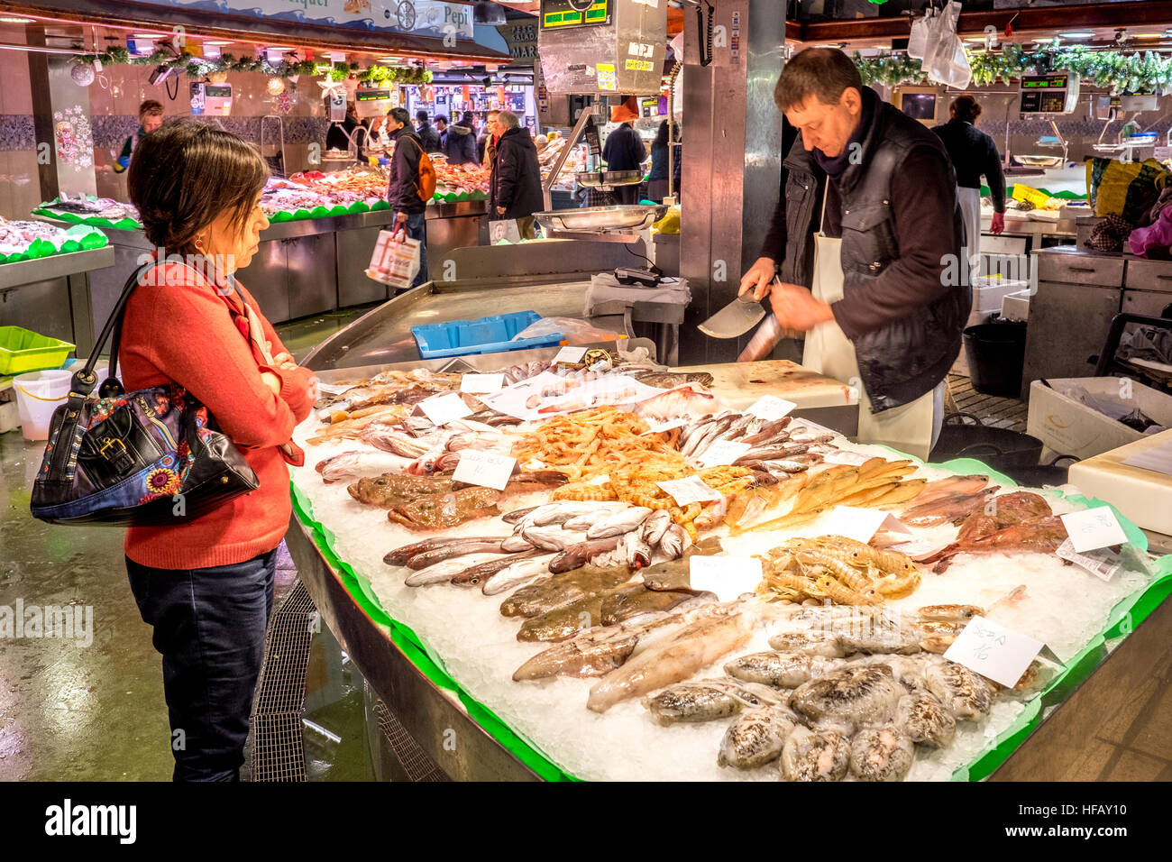 Mercado De La Boqueria Fischmarkt Fisch und Meeresfrüchte in Barcelona. Stockfoto Mercado De La Boqueria Fischmarkt Fisch und Meeresfrüchte in Barcelona. Stockfoto