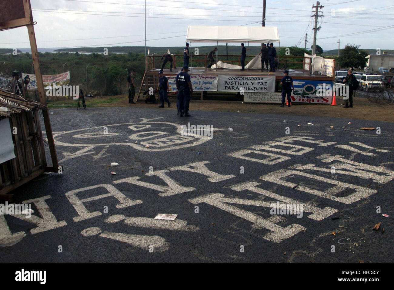 Ein Blick auf den Staging-Bereich wird auf Lager Garcia auf Vieques Island, Puerto Rico, zerlegt, wie US-Militär und Department of Justice Agents das Bundeseigentum zurückgefordert auf dem Demonstranten für über ein Jahr wohnen würden. Marine Vieques Proteste Stockfoto