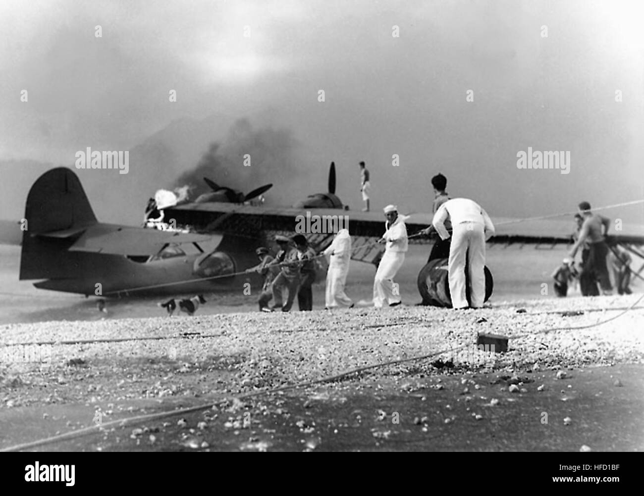 Matrosen PBY am NAS Kaneohe Bay 1941 speichern möchten Stockfoto