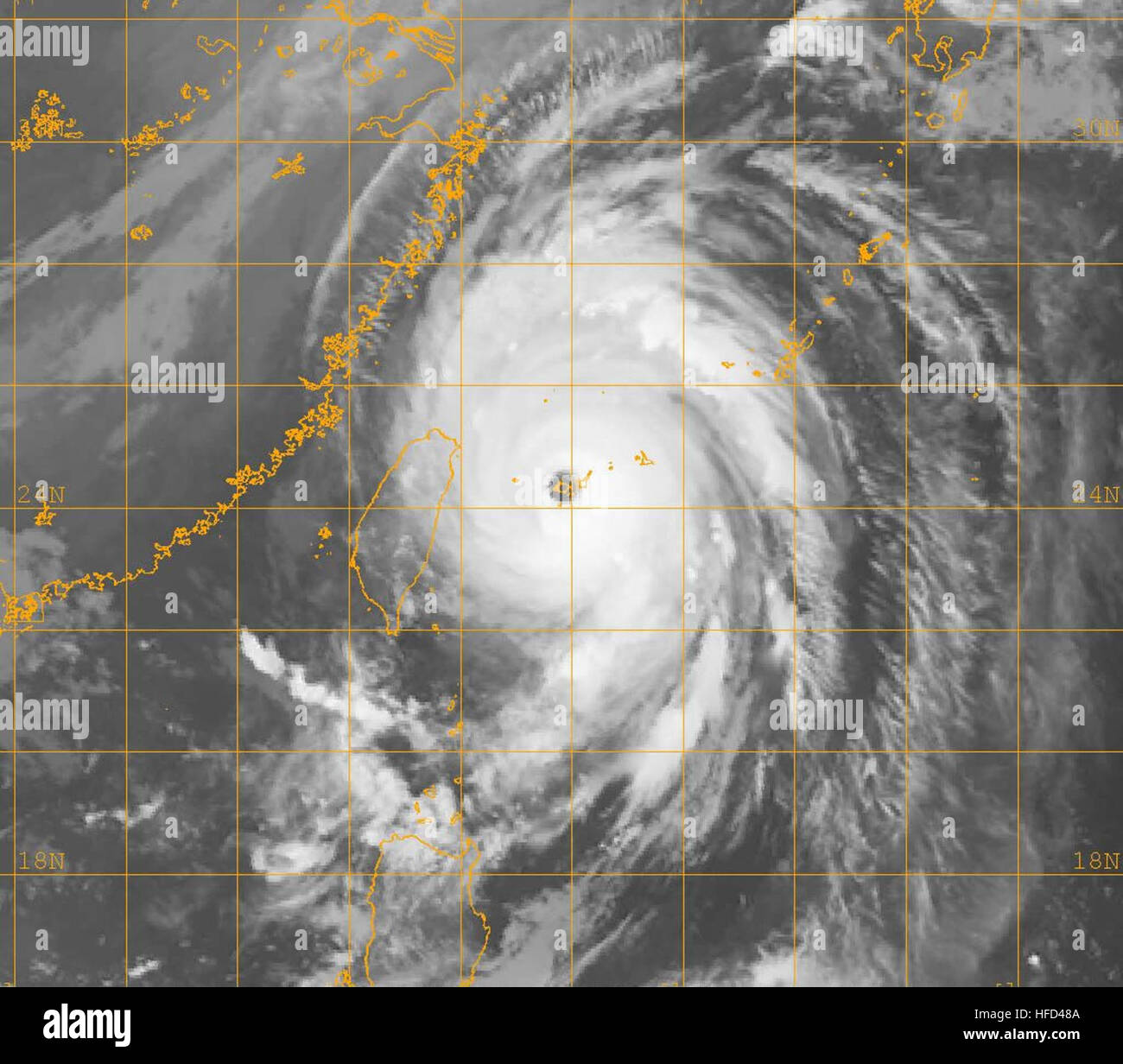 Shanshan über Iriomote auf Höhepunkt 2006-09-15 Stockfoto