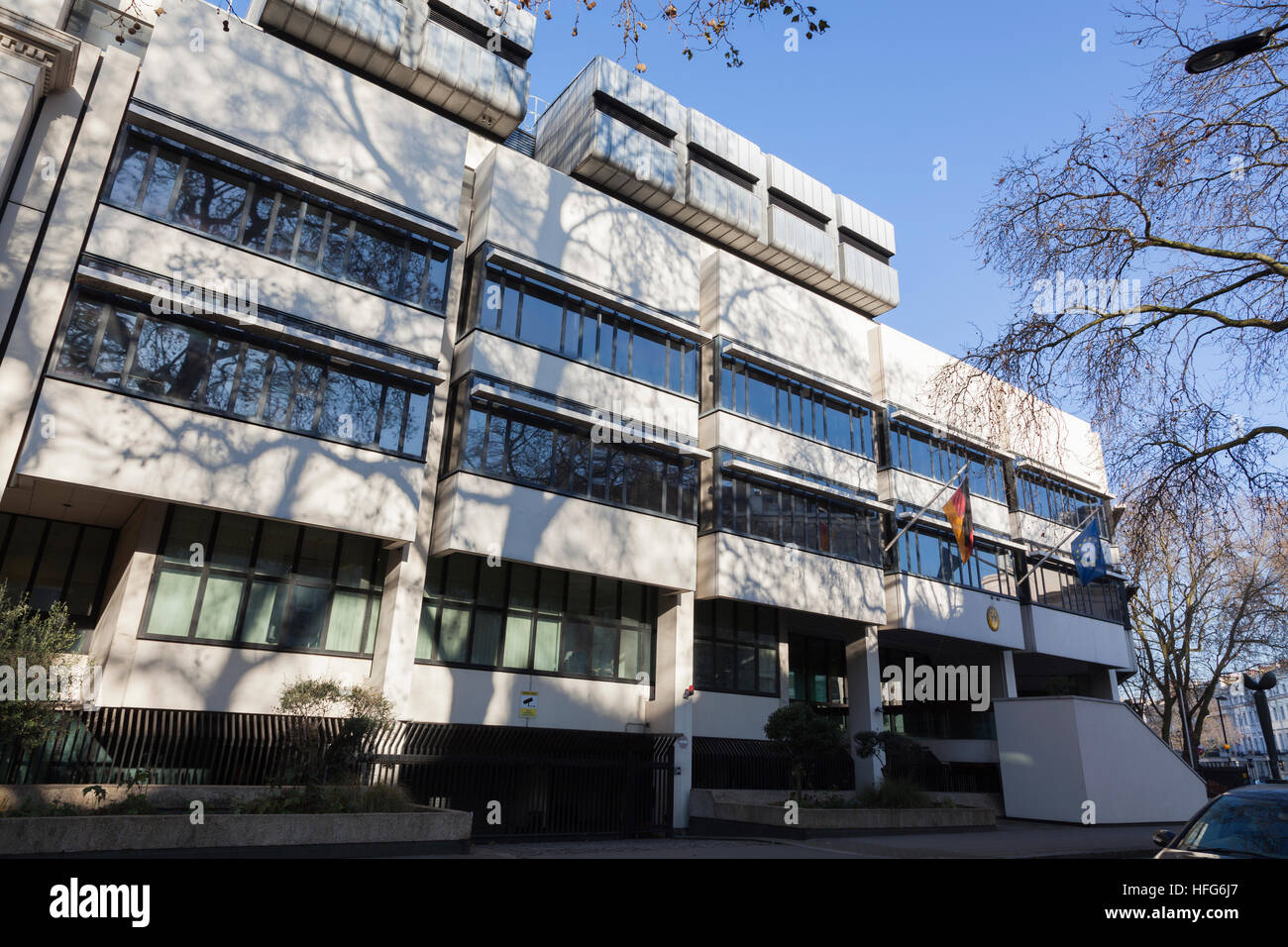 Deutsche Botschaft, Chesham Place, London Stockfotografie - Alamy