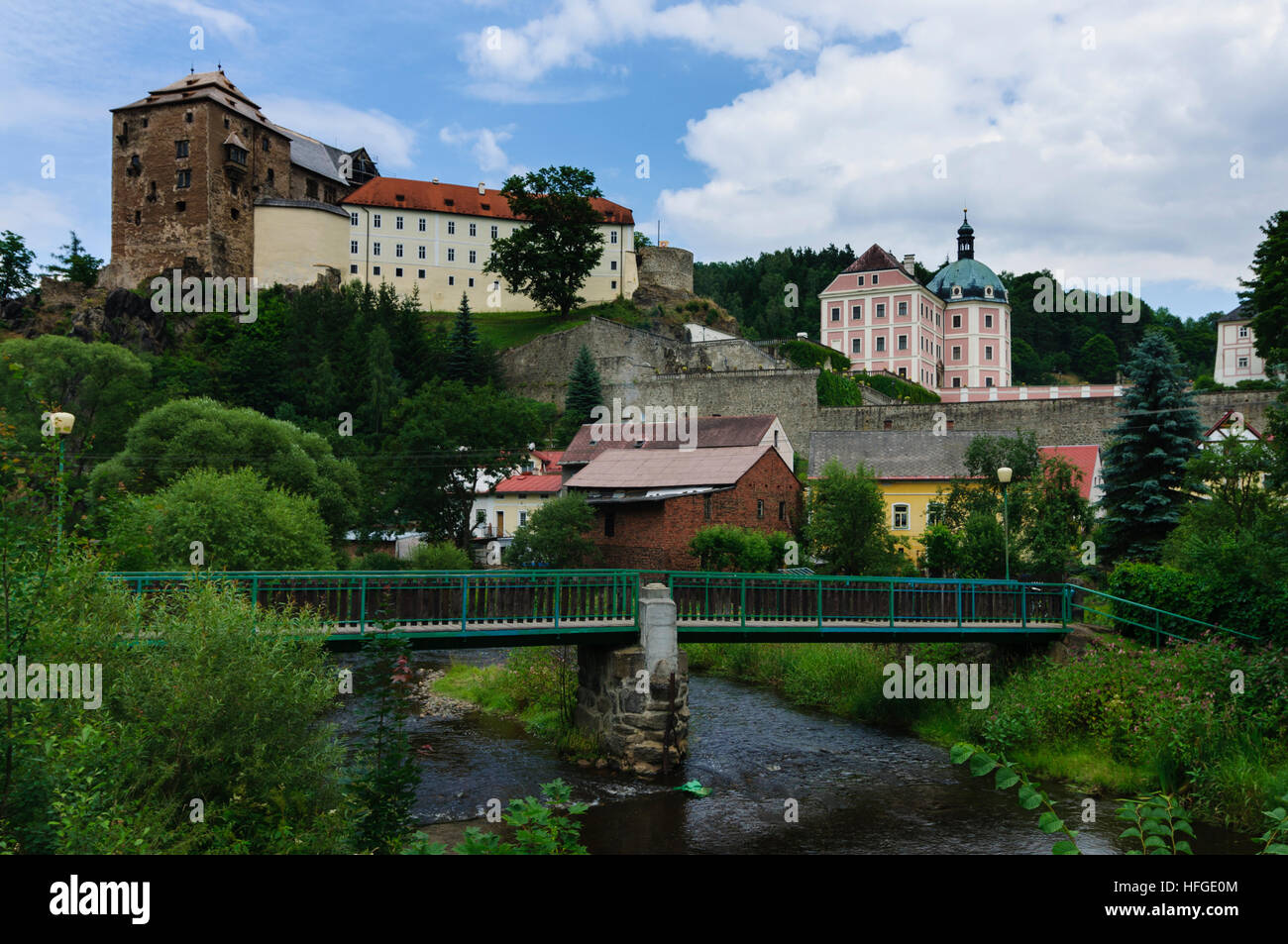 Becov nad Burgstädtchen (Petschau): Burg und Schloss Becov, Tschechische Repu-, Karlsbader Region, Bezirk Karlovy Vary Stockfoto