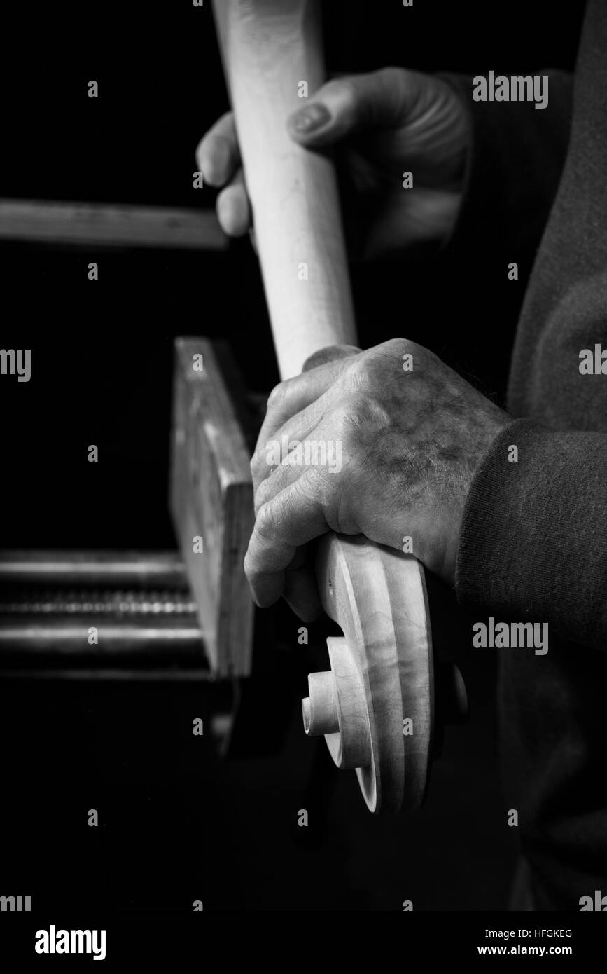 Viola instrument -Fotos und -Bildmaterial in hoher Auflösung – Alamy