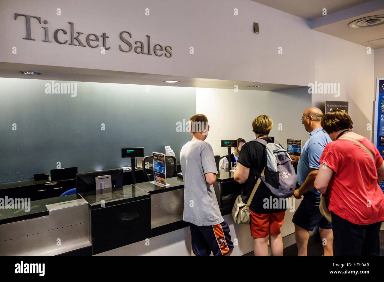 New York City, NY NYC Manhattan, Upper West Side, American Museum of Natural History, Rose Center for Earth & Space, Ticketverkauf, Schalter, Familienfamilien p Stockfoto