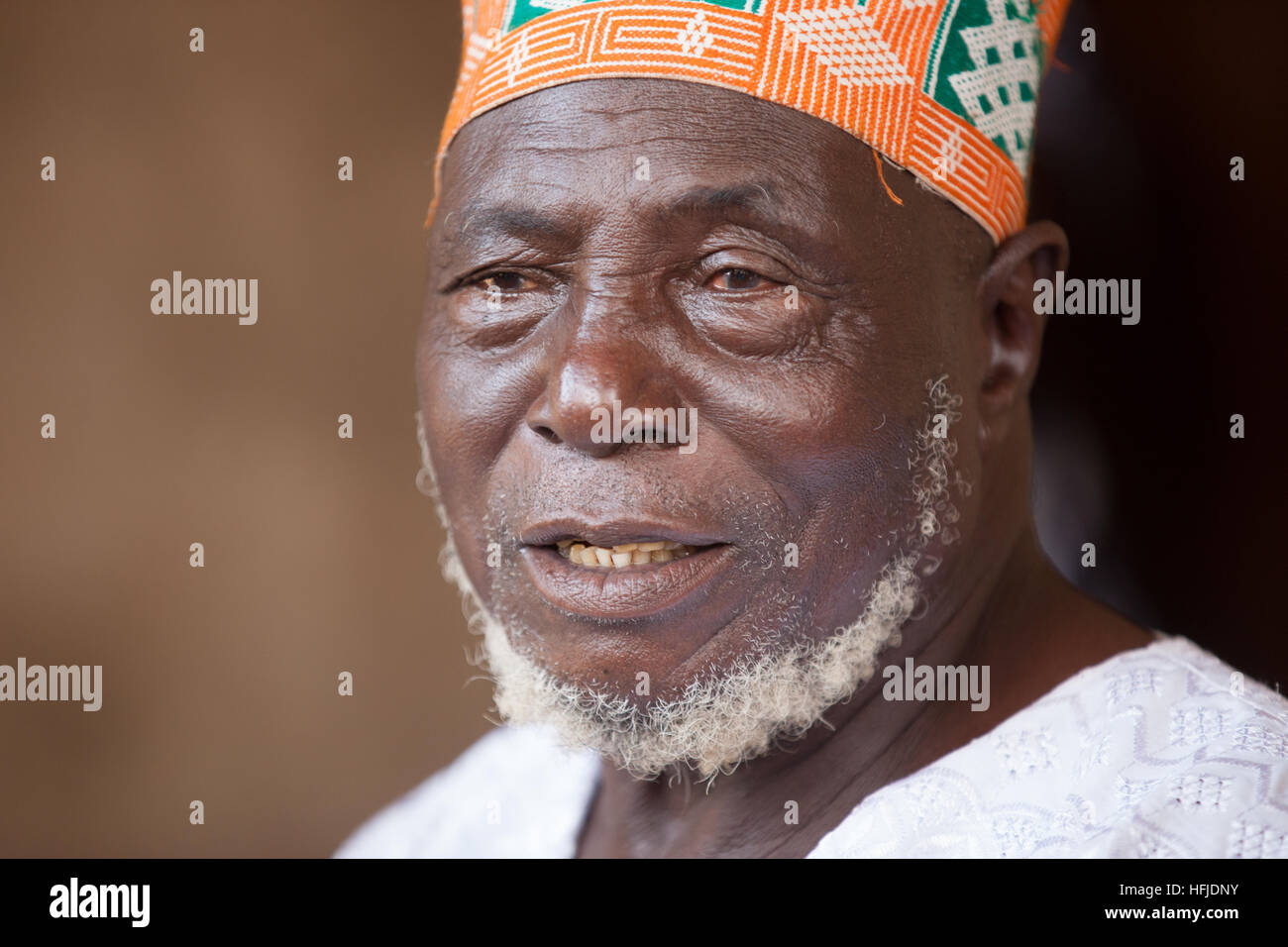 Kiniero, Guinea, 30. April 2015: moriba Condé, 82 Jahre alt, verheiratet mit 3 Frauen und 27 Kinder. Stockfoto