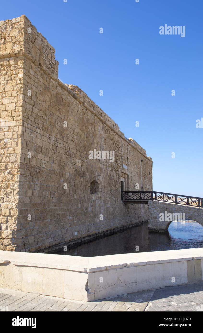 Pafos, Griechenland - 25. November 2016: Zypern Island, Blick von der Festung in der marina Stockfoto