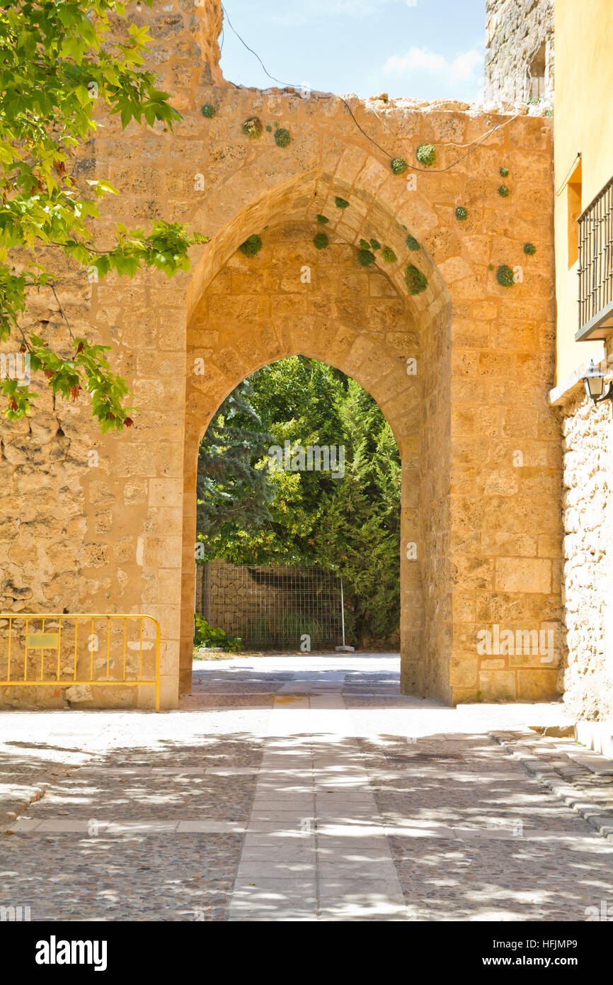 Piedra Bermeja Burg, In S. XII wurde befestigten Palast der Feudalherren, die eher wie der Krieger. Stockfoto