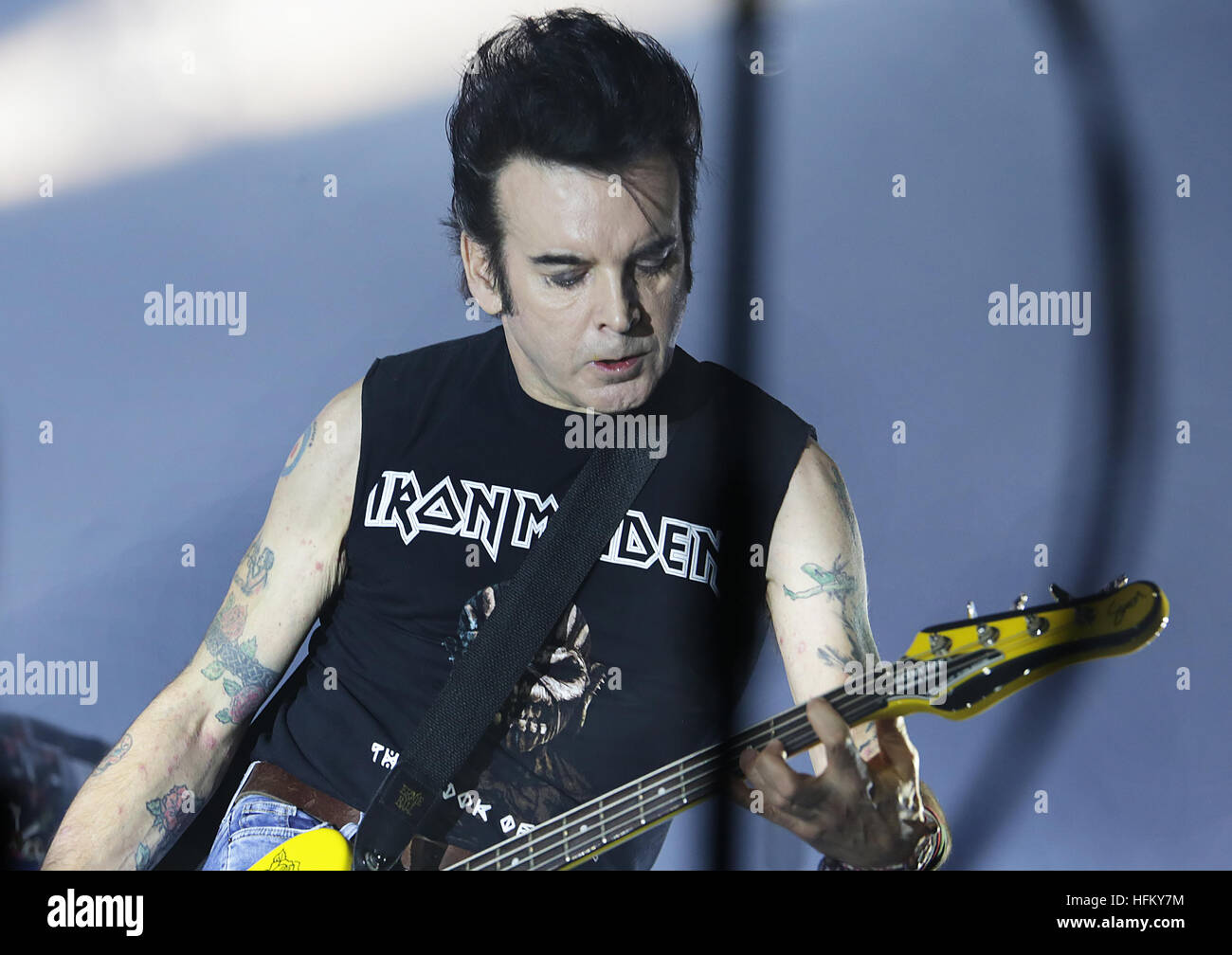 Die Heilung bei Manchester Arena Featuring: The Cure, Simon Gallup wo: Manchester, Vereinigtes Königreich bei: 29. November 2016 Stockfoto