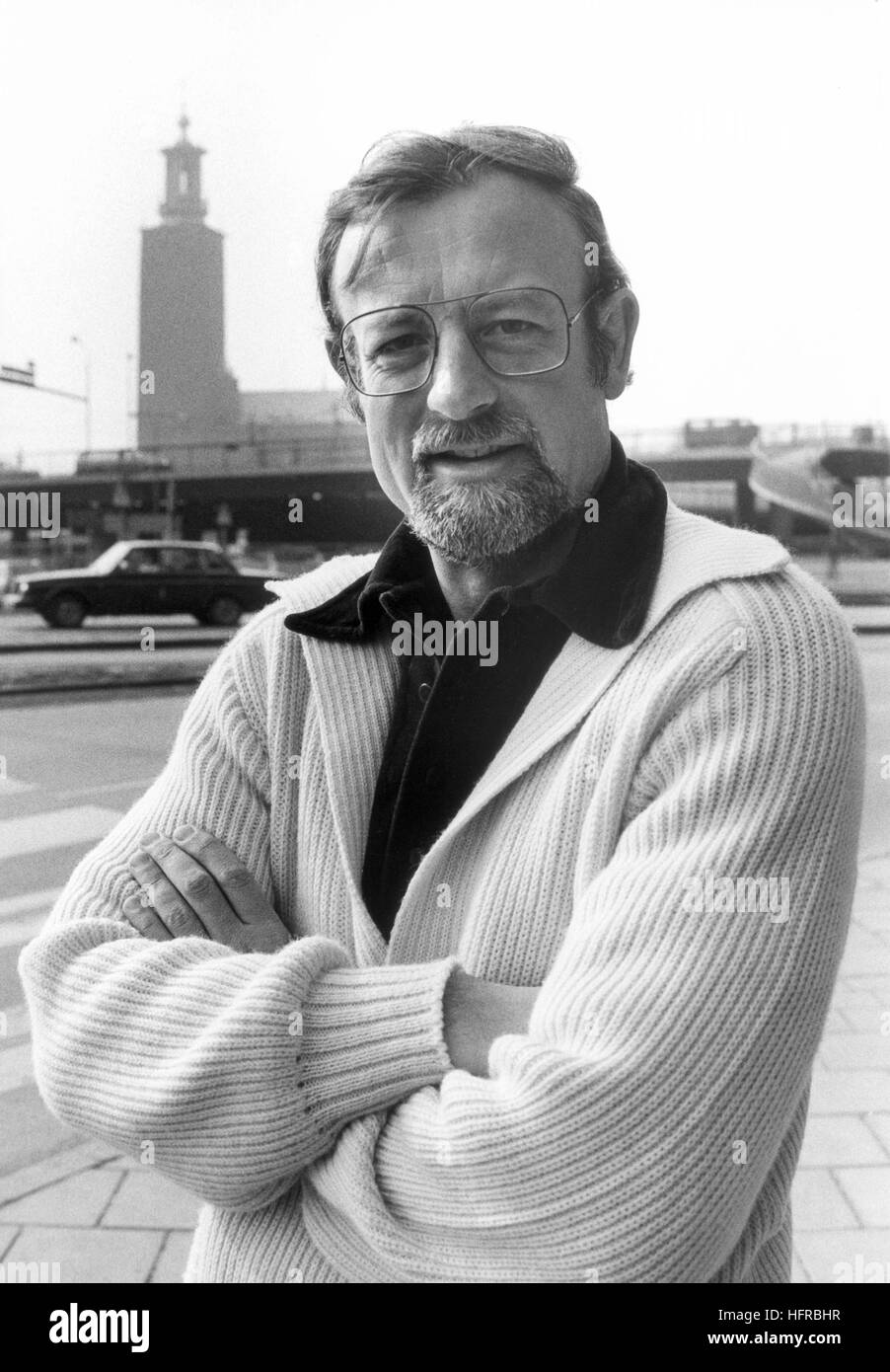 Roger Whittaker kenianischen britische Sängerin Songwriterin mit Stockholm Rathaus im Hintergrund der 1970er Jahre Stockfoto