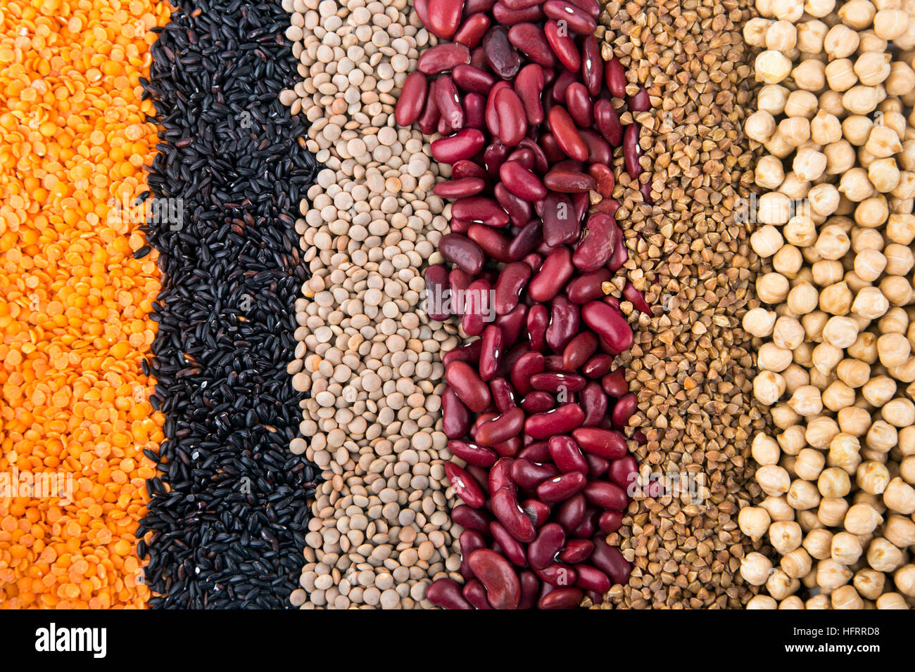 Trockene Bohnen, Getreide und Hülsenfrüchte - Speisekammer Essen Hintergrund Stockfoto