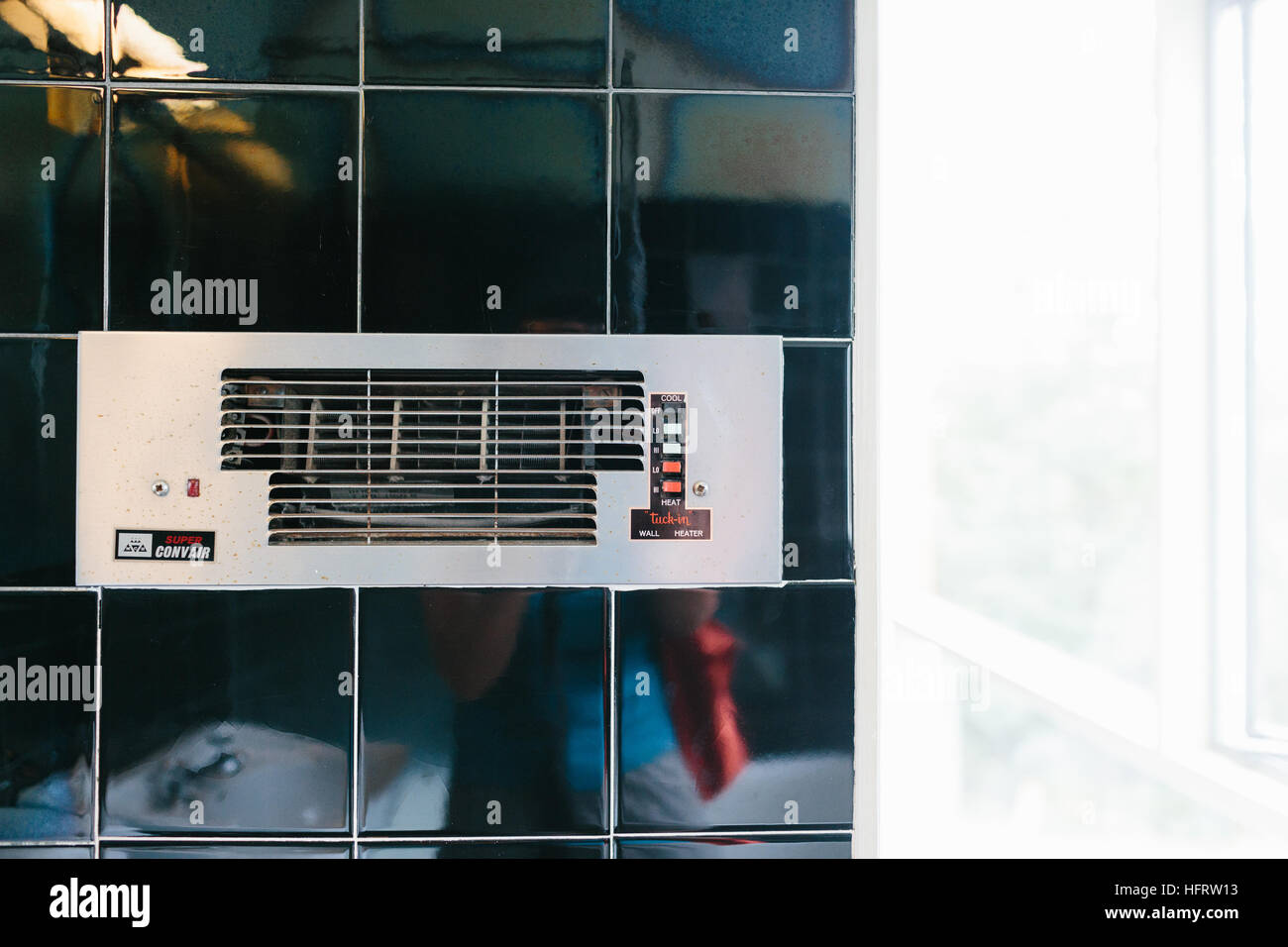 Nahaufnahme Foto des Fensters eine Klimaanlage im Rose-Seidler-House, entworfen von Harry Seider in Sydney, Australien Stockfoto