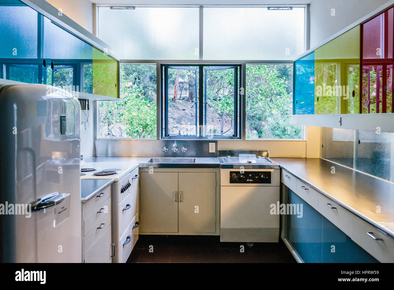 Innenaufnahme der Küche im Rose Seidler House, der Sydney lebende Museen, Entwurf des Architekten Harry Seidler für seine Mutter Stockfoto