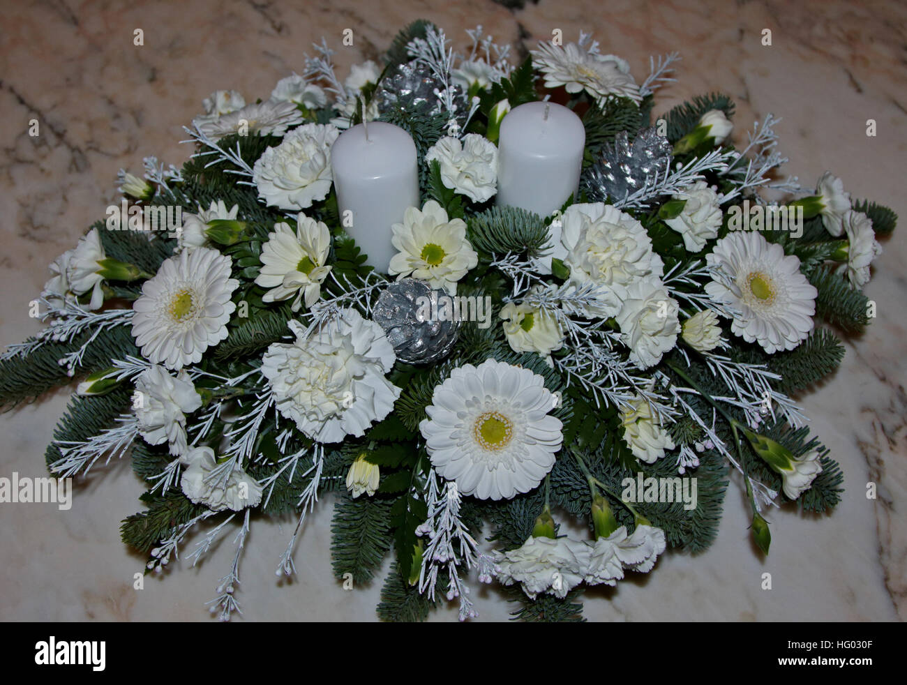 Festliche weiße Blumenschmuck Stockfoto