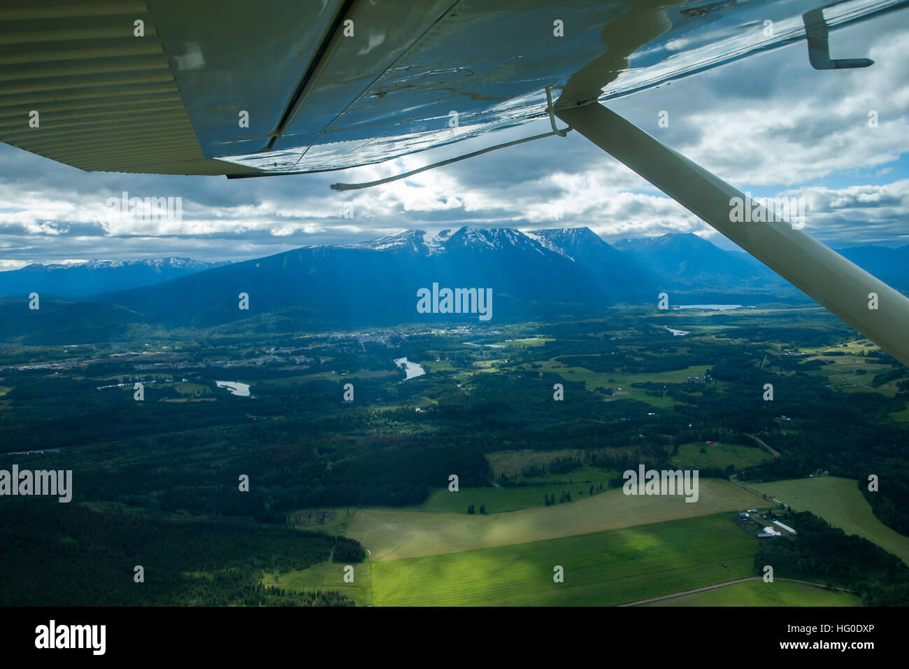 Flug über Smithers im Wasserflugzeug Stockfoto