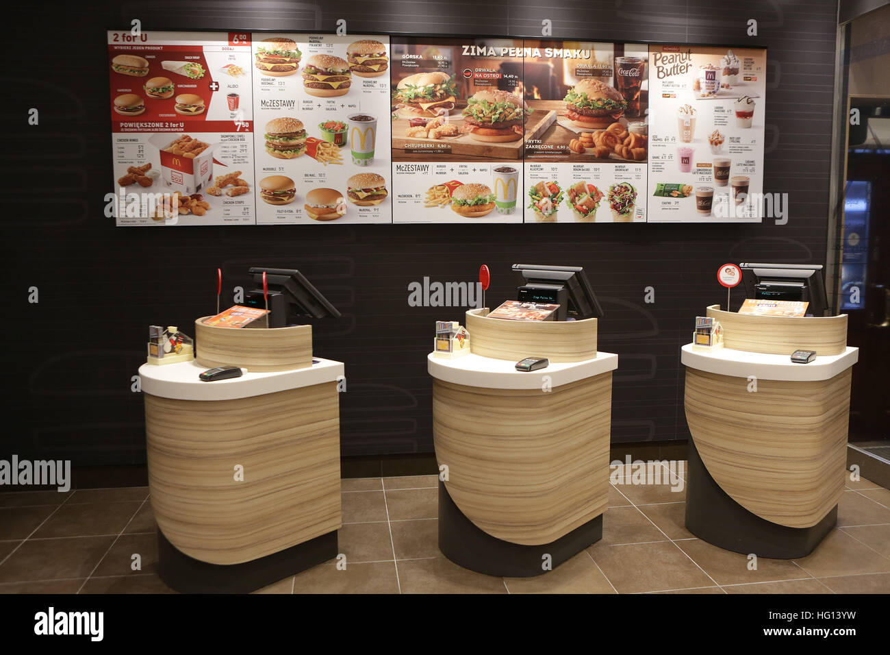 Krakau, Polen. 3. Januar 2017. Opening Ceremony McDonald an Grodzka-Straße, Altstadt, Krakau. Bildnachweis: Marcin Kadziolka/Presse Foto Center /Alamy Live-Nachrichten Stockfoto