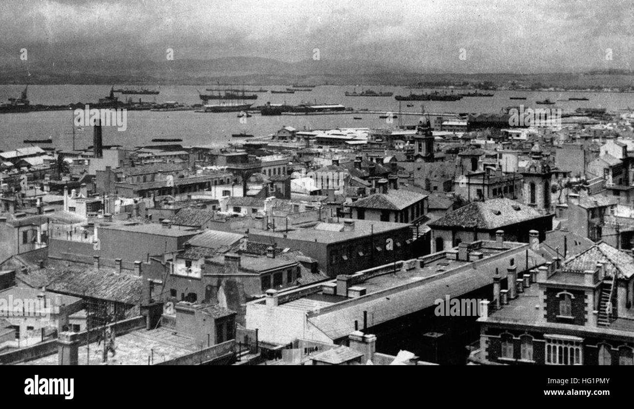 Blick auf Gibraltar Hafen c1951 Stockfoto