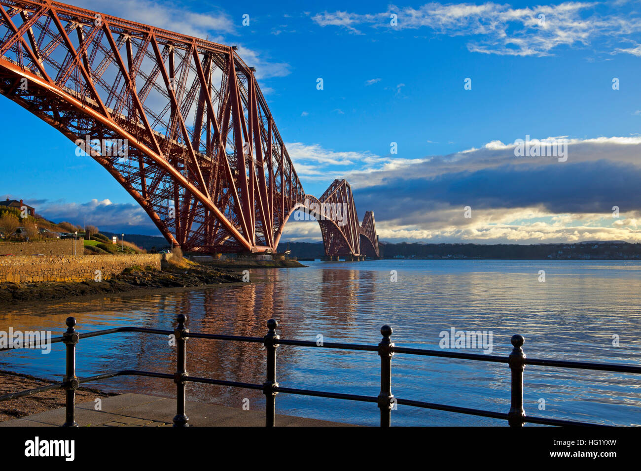 Forth Rail Bridge, North Queensferry, Fife, Schottland Stockfoto