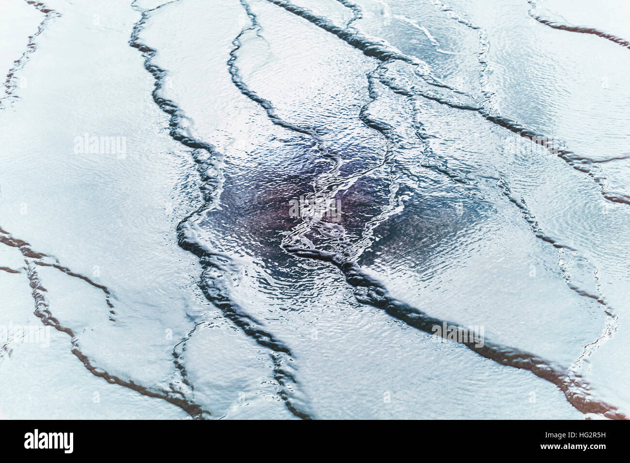 Abstrakte unscharfen Hintergrund der Wasseroberfläche, Farbverarbeitung Wirkung gemacht. Stockfoto