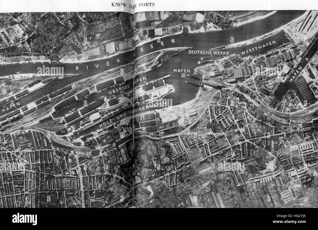 BREMEN, Deutschland, September 1942. Luftaufnahme Aufklärung an den Hafen angrenzenden Gebiete entlang des Flusses Eser veröffentlicht Beweise in Kamera als Bestandteil einer Serie wissen Ihre Häfen. Stockfoto