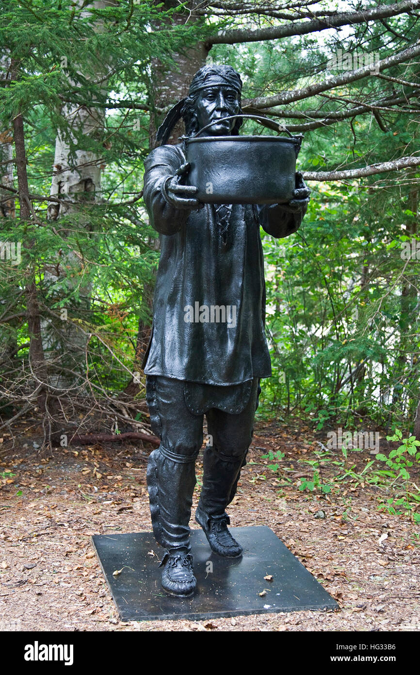 Maine; Calais, Saint Croix Island internationale Seite, Bronze Passamaquoddy indisch, Ivan Schwartz, Studio EIS, Calais, Maine, Vereinigte Staaten Stockfoto