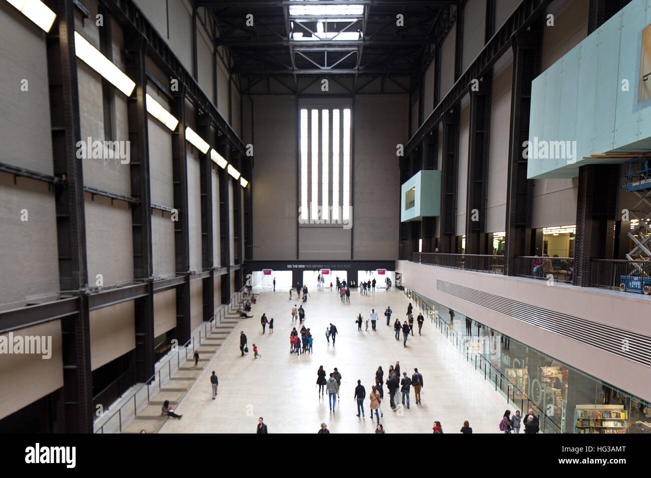 Die Turbinenhalle oder der Tate Modern, London. Stockfoto