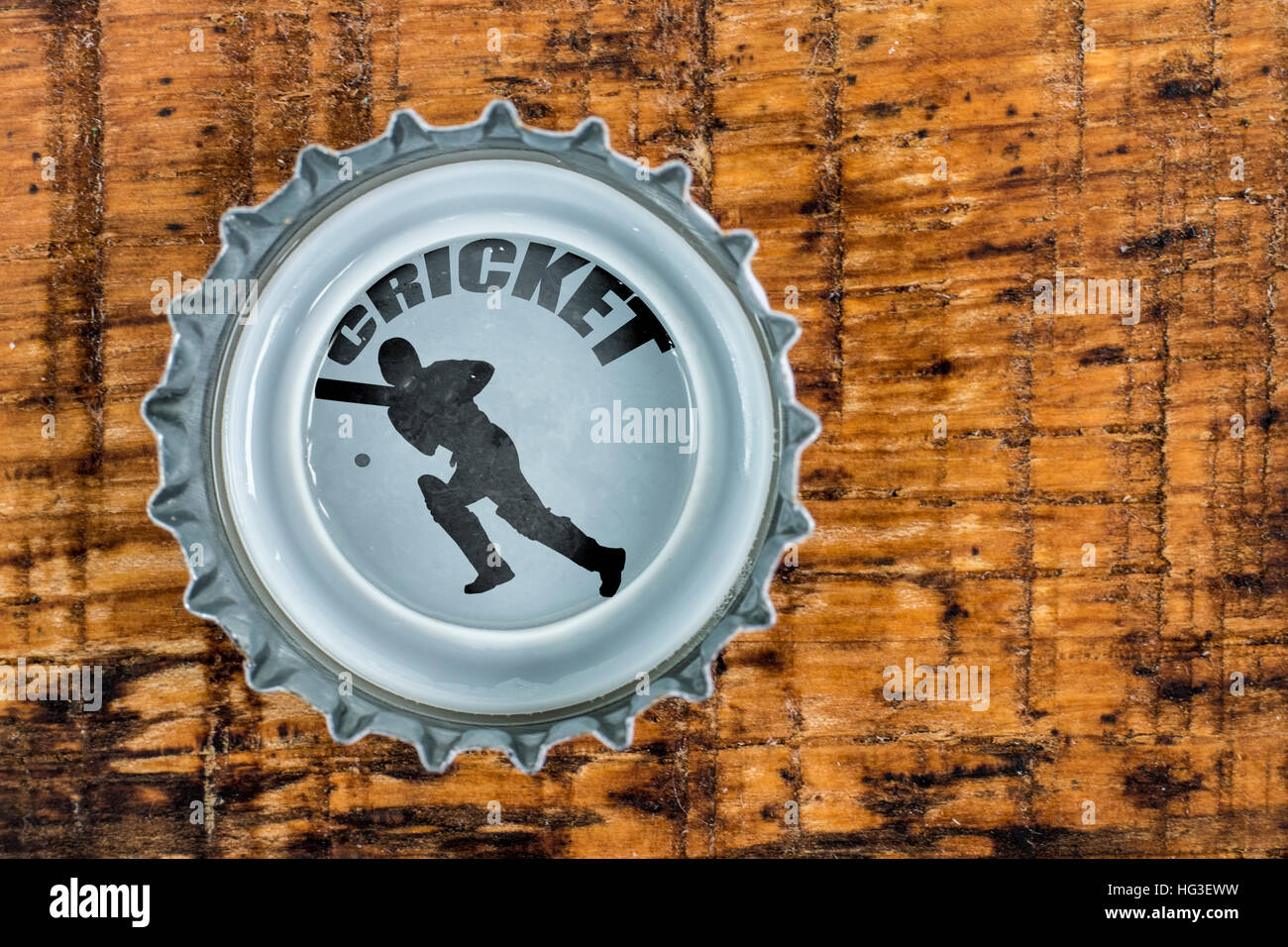 Cricketspieler im Bierschaum Stockfoto