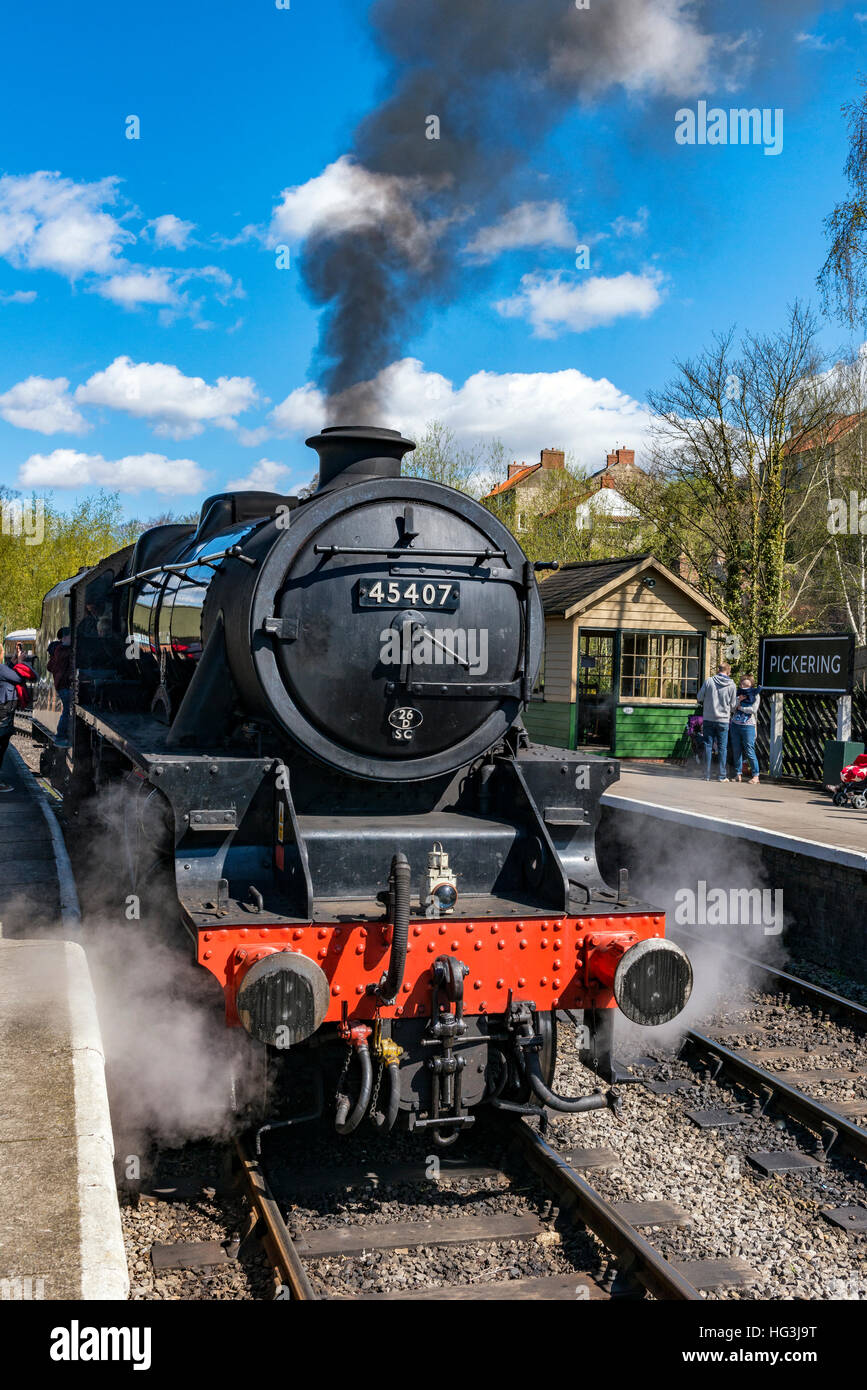 Die Lancashire Fusilier-Lok in Pickering-station Stockfoto