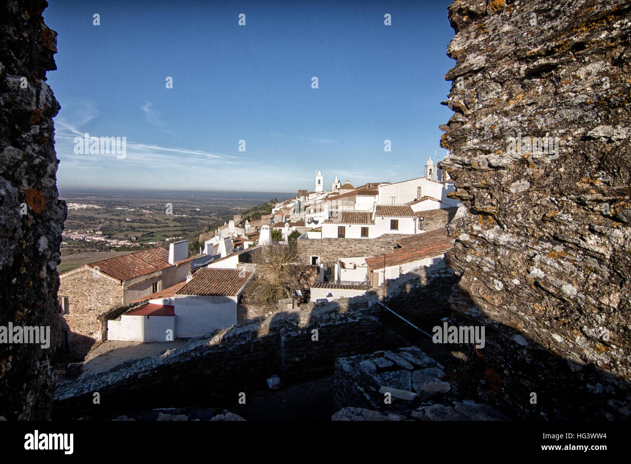 Blick auf Monsaraz Stadt von der Burg. Europa, Portugal, Alentejo, Monsaraz Stockfoto
