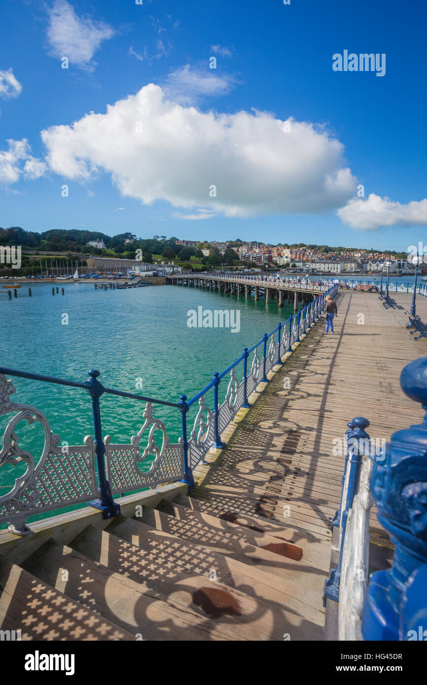 Swanage Pier in Dorset im Sommer, Landschaft Stockfoto